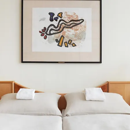 Living Grosser Kurfuerst Hotell Berlin