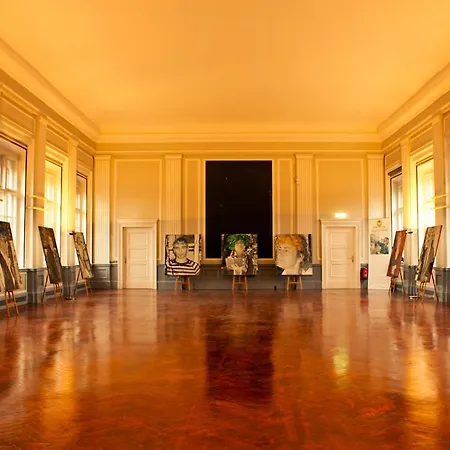 Und 3* Berlin