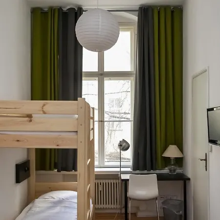 Vandrarhem Staycomfort Am Kurfuerstendamm Berlin
