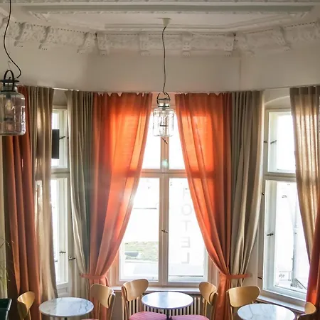 Staycomfort Am Kurfuerstendamm * Berlin