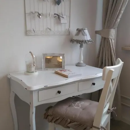 Romantic Style Alexanderplatz Apartment