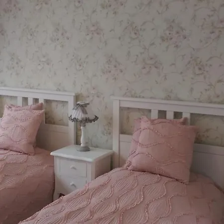 Apartment Romantic Style Alexanderplatz