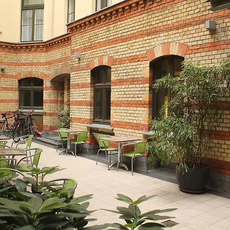 Hotel 38