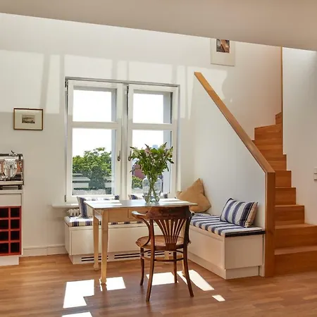 Apartment Joachim.8 Maisonette-apartment Mit 2 Schlafzimmern Im Herzen Von Mitte Berlin