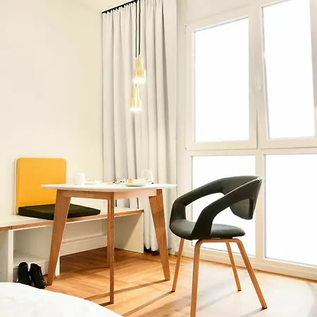 Smartments Business Karlshorst Apart Otel