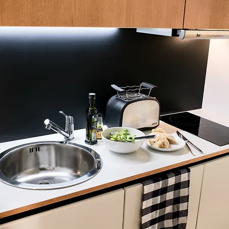 Smartments Business Karlshorst Apart Otel 3*