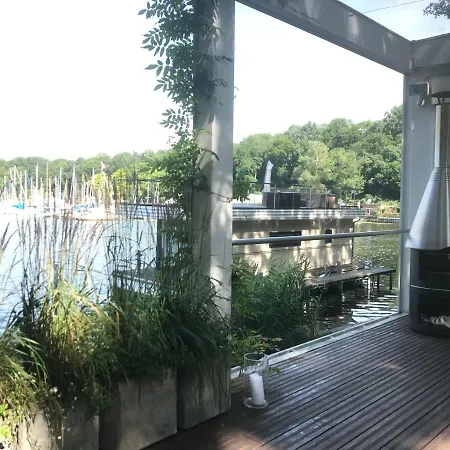 Marina Hausboote Und Seelodge Botel