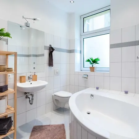 Apartment Der Schoene Ernst Berlin