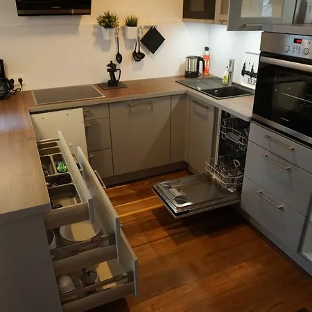 Apartment The Getaway / 80qm In Berlin's Historic Diplomatic Quarter