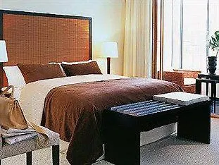 柏林快船城市家庭式公寓 公寓式酒店 4*