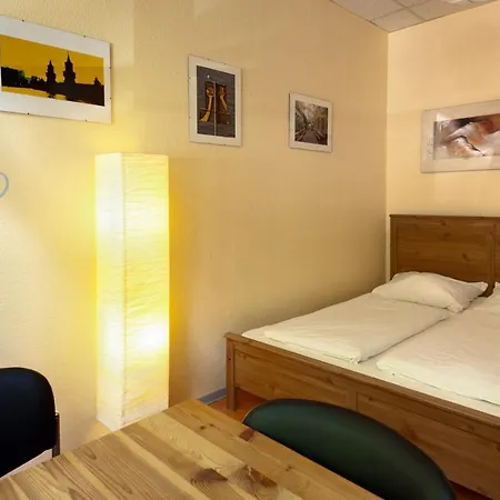 Hostel U