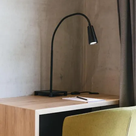 Downtown Mitte 4*