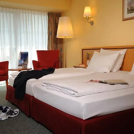 Am Gendarmenmarkt Hotel 4*