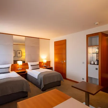 Golden Tulip Hamburg Hotel 4*