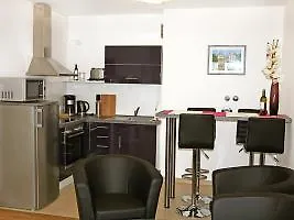Holzmarktstrasse Hotel *