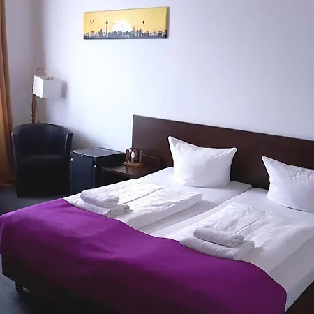 Πανσιόν Hotelpension Margrit 2*