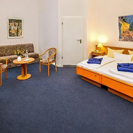 Amc - Schoeneberg 3* Berlin