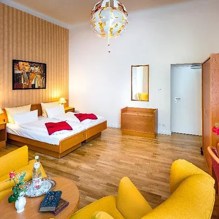 Amc - Schoeneberg 3* Berlin