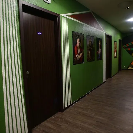Hotel Potsdamer 3*