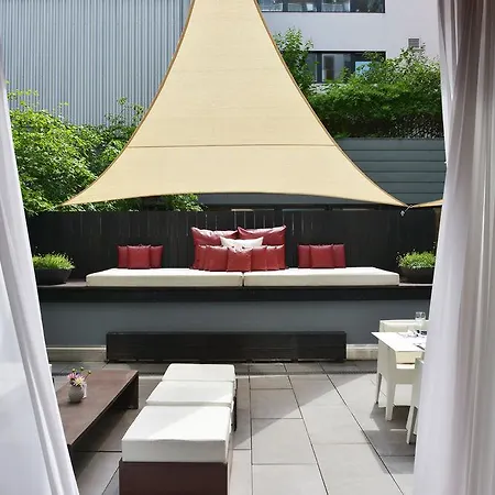 Q! Hotel 4*