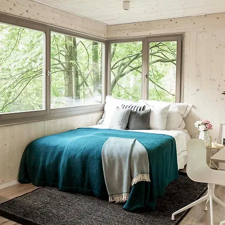 Urban Tree House Apartment Berlin