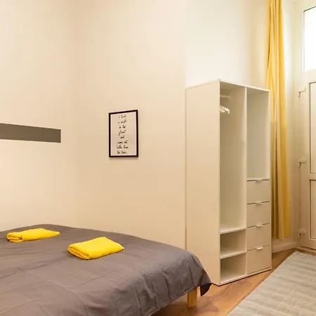Apartment Homaris - Feurig Akazienkiez