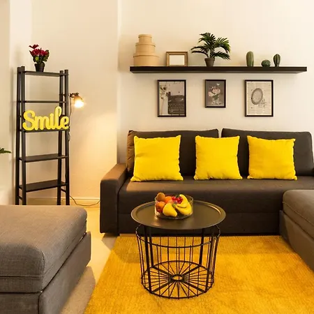Homaris - Feurig Akazienkiez Apartment