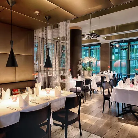 Indigo Berlin-alexanderplatz, An Ihg 4*