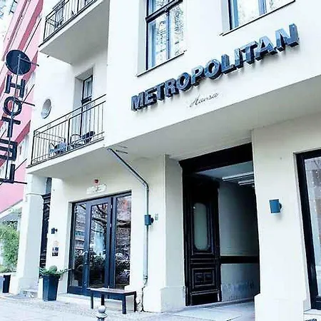 Metropolitan Hotell 3*