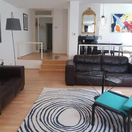 Luxus Im Penthouse Stil Im Beliebten Grunewald In Apartment *