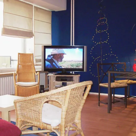Apartment Mirobile *