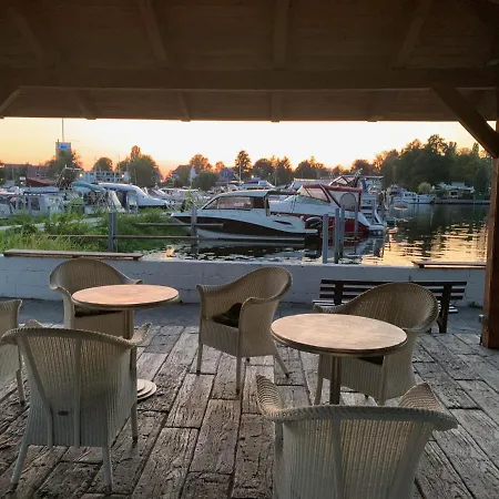 Lodge Tiny House Oder Auf Der Sunset Marina *