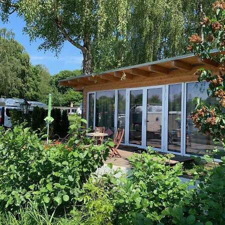 Tiny House Oder Auf Der Sunset Marina Lodge