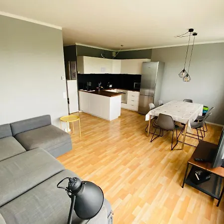 Moderne Ruhige Und Schone - Modern Quiet And Beautiful * Berlin