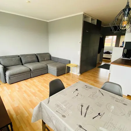 Moderne Ruhige Und Schone - Modern Quiet And Beautiful * Berlin