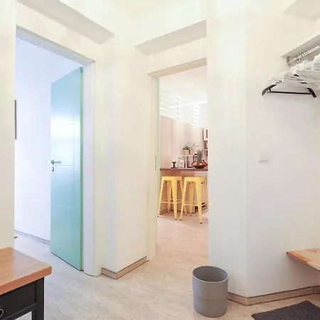 Apartment 4 Personen Altbau Nahe Kurfuerstendamm - Macbeth