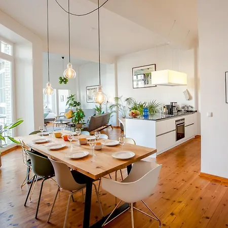 Family-friendly Waterfront Loft, 3 Bedrooms, 130 M2 Lejlighed