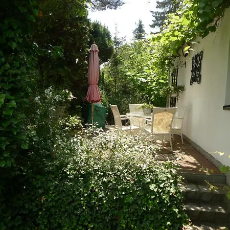 Gemuetliches Gaestehaus Bohnsdorf, Naehe Flughafen Schoenefeld Holiday home *
