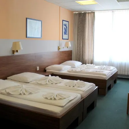 City Ansbach Am Kadewe 3* Berlin