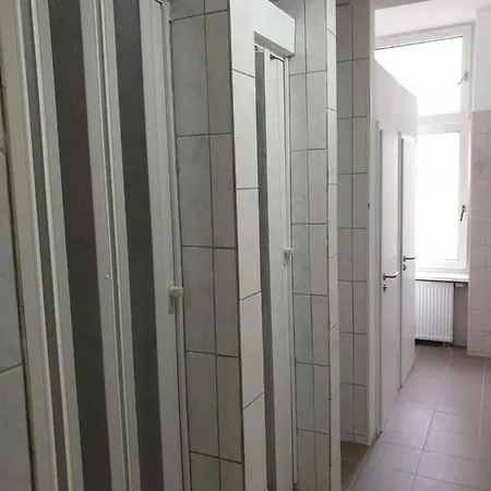 Mir Hostel