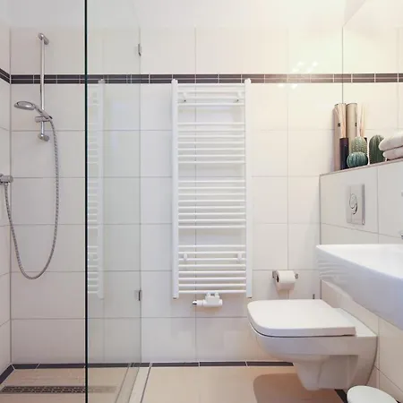 4 Personen Altbau Nahe Kurfuerstendamm - Macbeth Apartment *