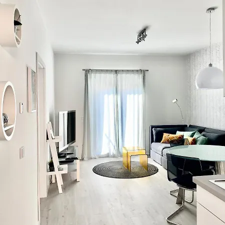 Modernes Apartment, Terrasse Und Garten Am Lilienthalpark Im Suedwesten Berlins * Berlin