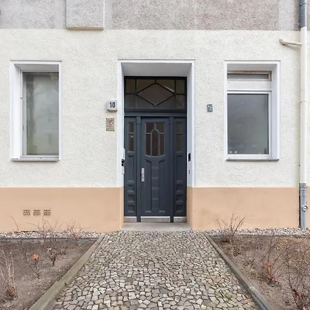 Apartment Aroser Allee *