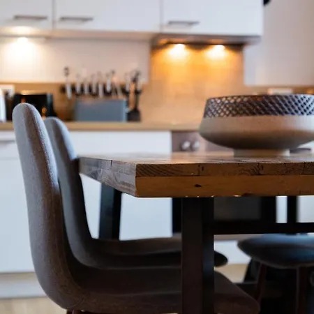 90sqm 2br Design Gem - Outdoor Terrace * Berlijn
