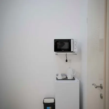 Guest house Leo *