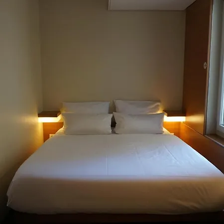 Hotel Easyhotel Hackescher Markt 2*
