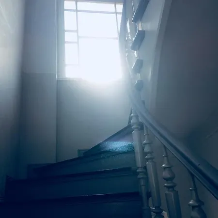Zentral Und Ruhig Nahe Ku'damm! Apartment *