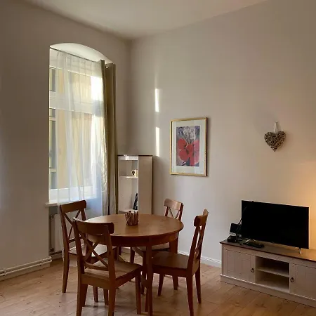 Feel At Apartment *