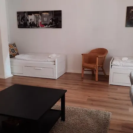 Family For 6 Guests, Mitte Moabit Apartment Berlin