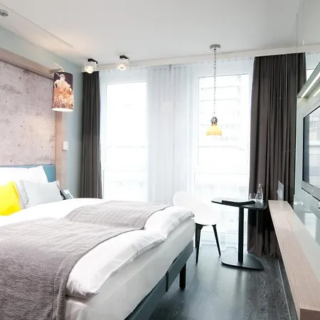 Indigo Berlin-alexanderplatz, An Ihg